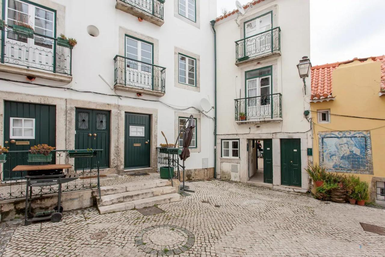 Alfama Charming Apt With 2 Free Bikes By Timecooler Lisboa Ngoại thất bức ảnh